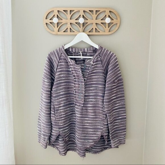 Free People Pullover Long Sleeve Top Gray/Purple Sz Small - Picture 1 of 11